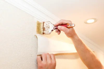 Pose de papier peint à Porcaro — revêtements muraux et toiles de verre